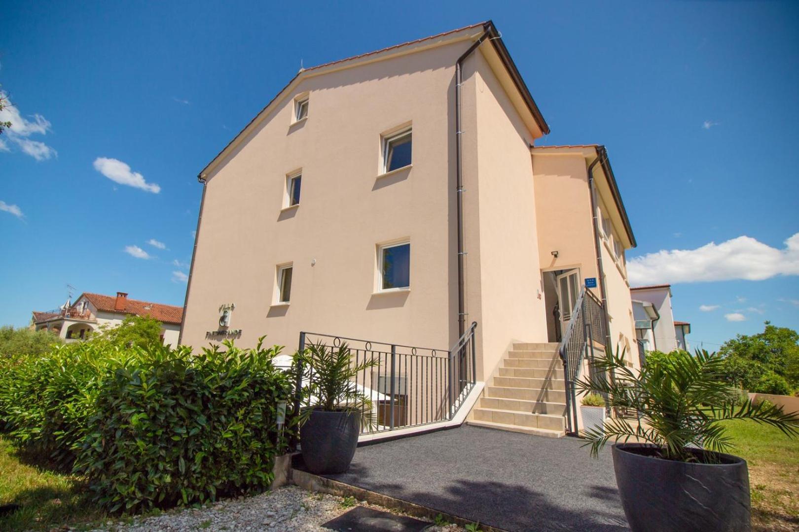 Fineda Grande Apartments ポレッチ エクステリア 写真